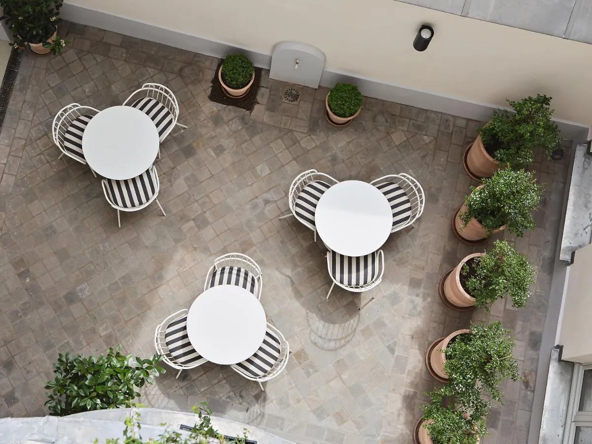 Otel New Lafayette 4*