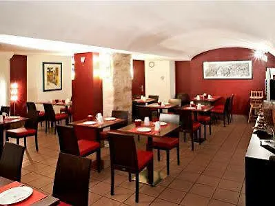 New Lafayette Otel 4*